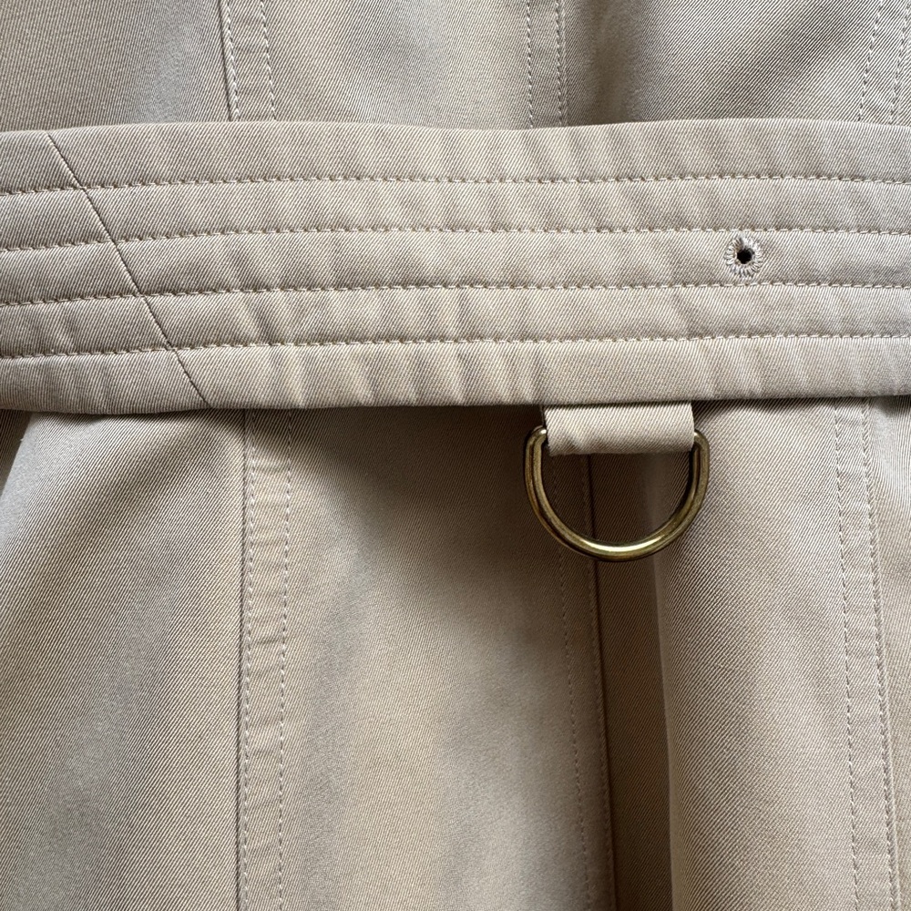 Burberry Women's Chelsea Trench - Picture 7 of 10